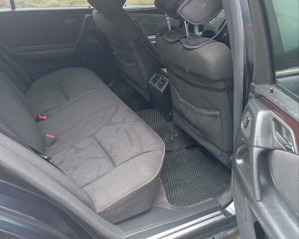 Синий Мерседес Е-Класс, объемом двигателя 3 л и пробегом 452 тыс. км за 1950 $, фото 9 на Automoto.ua