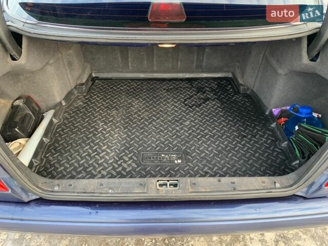 Синій Мерседес Е-Клас, об'ємом двигуна 2.3 л та пробігом 195 тис. км за 7800 $, фото 6 на Automoto.ua