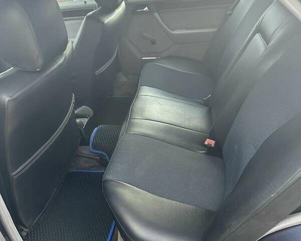 Синій Мерседес Е-Клас, об'ємом двигуна 2.5 л та пробігом 340 тис. км за 2300 $, фото 3 на Automoto.ua