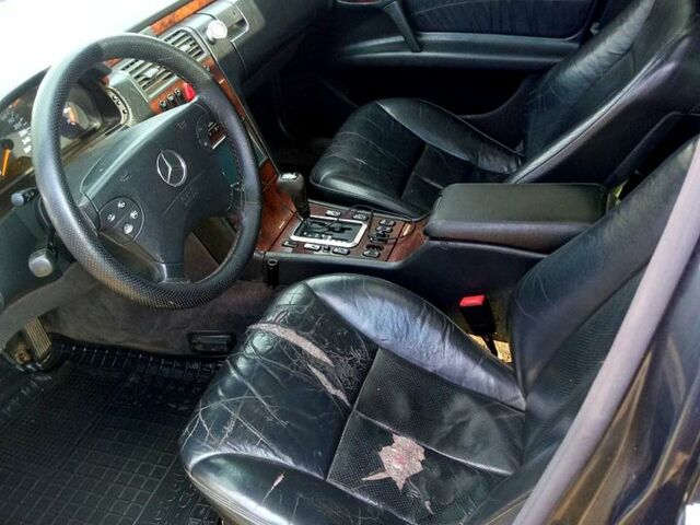 Синий Мерседес Е-Класс, объемом двигателя 3.2 л и пробегом 0 тыс. км за 2300 $, фото 4 на Automoto.ua