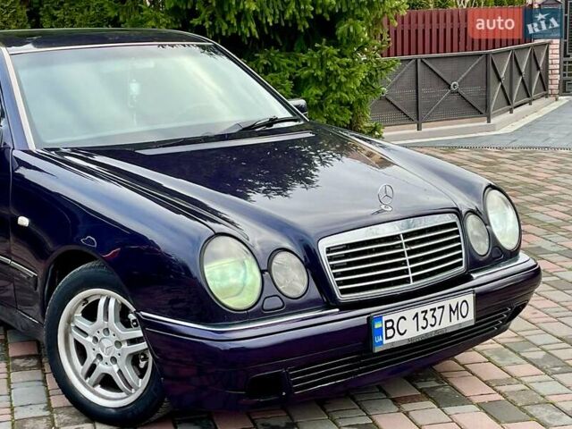 Синий Мерседес Е-Класс, объемом двигателя 2.3 л и пробегом 350 тыс. км за 2450 $, фото 2 на Automoto.ua