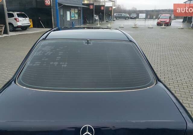 Синий Мерседес Е-Класс, объемом двигателя 2.8 л и пробегом 384 тыс. км за 1995 $, фото 42 на Automoto.ua