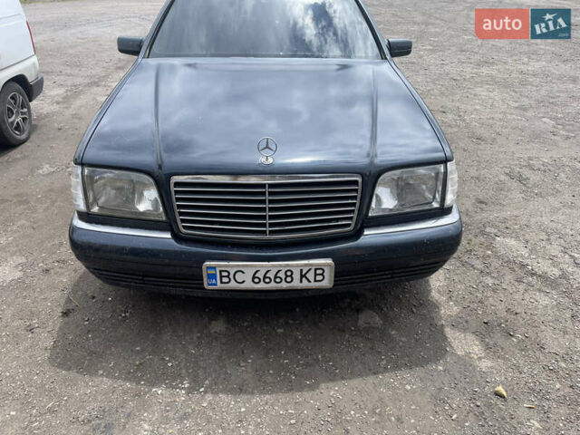Синий Мерседес Е-Класс, объемом двигателя 3 л и пробегом 490 тыс. км за 6000 $, фото 4 на Automoto.ua