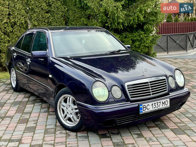 Синий Мерседес Е-Класс, объемом двигателя 2.3 л и пробегом 350 тыс. км за 2450 $, фото 13 на Automoto.ua
