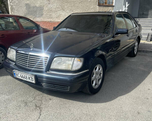 Синий Мерседес Е-Класс, объемом двигателя 3 л и пробегом 490 тыс. км за 6000 $, фото 15 на Automoto.ua
