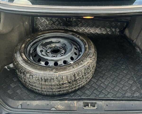 Мерседес Е-Класс 1998 в Харькове на Automoto.ua Синий Мерседес Е-Класс, объемом двигателя 2.5 л и пробегом 225 тыс. км за 3900 $, фото 27 на Automoto.ua