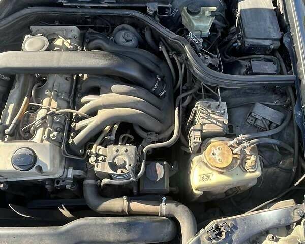 Мерседес Е-Класс 1998 в Харькове на Automoto.ua Синий Мерседес Е-Класс, объемом двигателя 2.5 л и пробегом 225 тыс. км за 3900 $, фото 19 на Automoto.ua