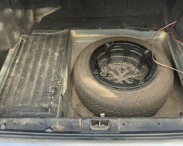 Мерседес Е-Класс 1998 в Харькове на Automoto.ua Синий Мерседес Е-Класс, объемом двигателя 2.5 л и пробегом 225 тыс. км за 3900 $, фото 21 на Automoto.ua