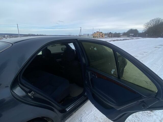 Синій Мерседес Е-Клас, об'ємом двигуна 2.2 л та пробігом 300 тис. км за 1190 $, фото 17 на Automoto.ua