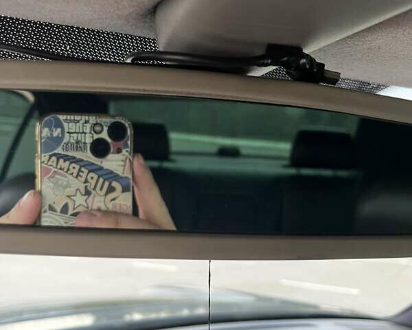 Мерседес Е-Класс 1998 в Харькове на Automoto.ua Синий Мерседес Е-Класс, объемом двигателя 2.5 л и пробегом 225 тыс. км за 3900 $, фото 22 на Automoto.ua