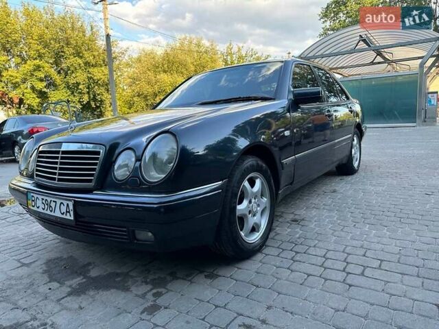 Синий Мерседес Е-Класс, объемом двигателя 2.8 л и пробегом 280 тыс. км за 6999 $, фото 1 на Automoto.ua