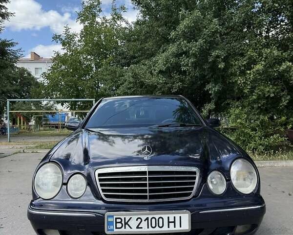 Мерседес Е-Класс 1999 в Синельниковом на Automoto.ua Синий Мерседес Е-Класс, объемом двигателя 2.7 л и пробегом 496 тыс. км за 3300 $, фото 10 на Automoto.ua