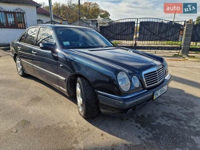 Мерседес Е-Класс 1999 в Стрые на Automoto.ua Синий Мерседес Е-Класс, объемом двигателя 3 л и пробегом 325 тыс. км за 2300 $, фото 24 на Automoto.ua