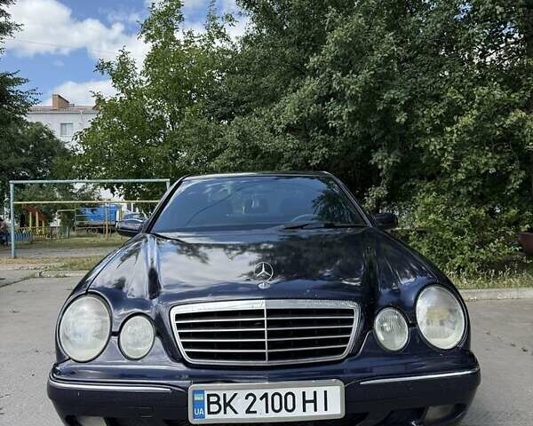 Мерседес Е-Класс 1999 в Синельниковом на Automoto.ua Синий Мерседес Е-Класс, объемом двигателя 2.7 л и пробегом 496 тыс. км за 3300 $, фото 9 на Automoto.ua