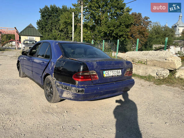 Синій Мерседес Е-Клас, об'ємом двигуна 2.2 л та пробігом 365 тис. км за 1800 $, фото 5 на Automoto.ua