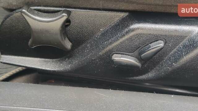 Синій Мерседес Е-Клас, об'ємом двигуна 2 л та пробігом 300 тис. км за 4700 $, фото 24 на Automoto.ua