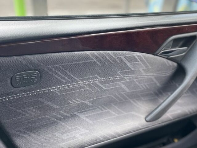 Синий Мерседес Е-Класс, объемом двигателя 2.2 л и пробегом 326 тыс. км за 4300 $, фото 9 на Automoto.ua