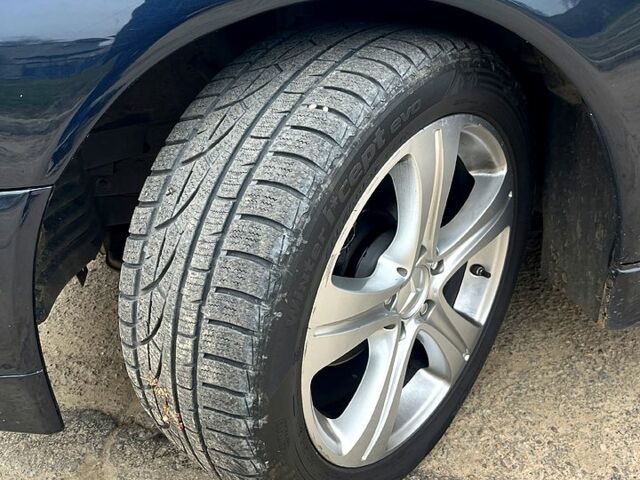 Синий Мерседес Е-Класс, объемом двигателя 2.1 л и пробегом 390 тыс. км за 5000 $, фото 3 на Automoto.ua