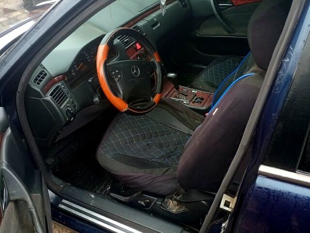 Синій Мерседес Е-Клас, об'ємом двигуна 2 л та пробігом 0 тис. км за 2000 $, фото 7 на Automoto.ua