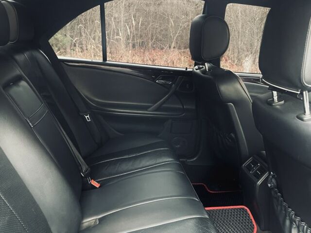 Синий Мерседес Е-Класс, объемом двигателя 2.4 л и пробегом 370 тыс. км за 3700 $, фото 6 на Automoto.ua