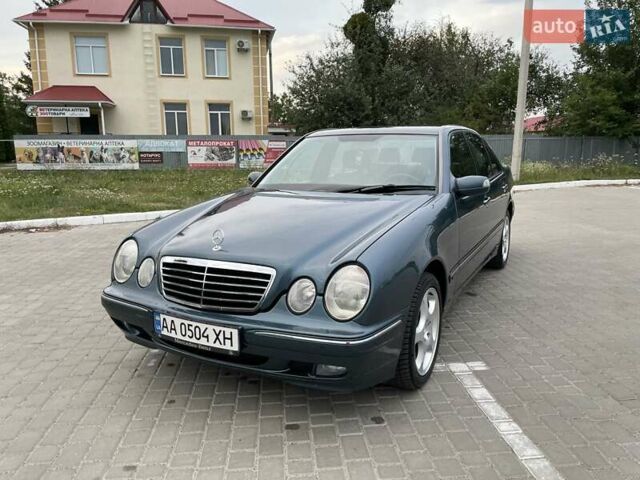 Синий Мерседес Е-Класс, объемом двигателя 2.7 л и пробегом 400 тыс. км за 6750 $, фото 21 на Automoto.ua