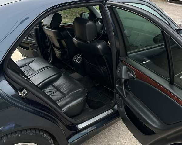 Синий Мерседес Е-Класс, объемом двигателя 2.15 л и пробегом 395 тыс. км за 5000 $, фото 5 на Automoto.ua