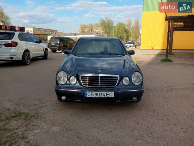 Синій Мерседес Е-Клас, об'ємом двигуна 3.2 л та пробігом 311 тис. км за 4500 $, фото 10 на Automoto.ua