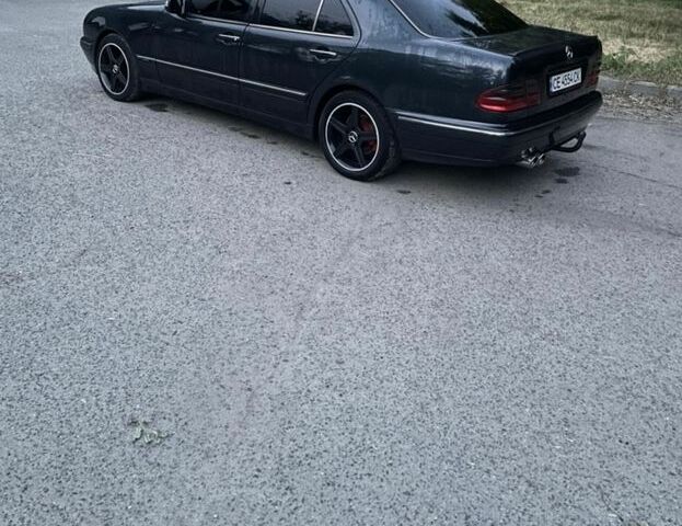 Синій Мерседес Е-Клас, об'ємом двигуна 2.7 л та пробігом 500 тис. км за 5300 $, фото 2 на Automoto.ua