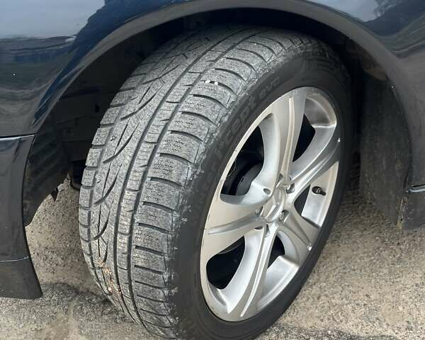 Синий Мерседес Е-Класс, объемом двигателя 2.15 л и пробегом 395 тыс. км за 5000 $, фото 4 на Automoto.ua