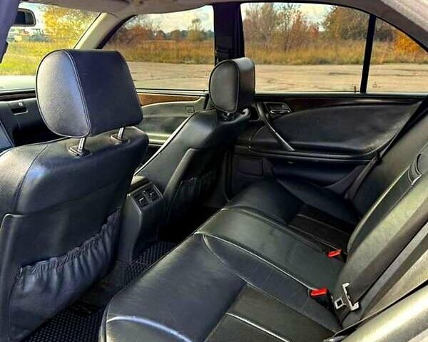 Синій Мерседес Е-Клас, об'ємом двигуна 3.2 л та пробігом 345 тис. км за 3000 $, фото 10 на Automoto.ua