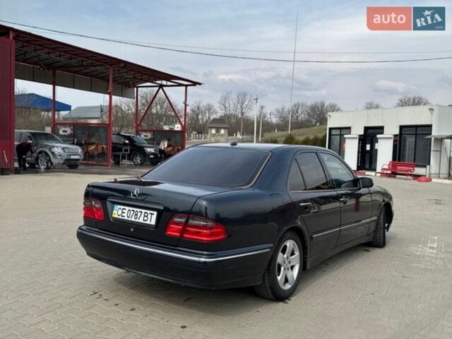 Синий Мерседес Е-Класс, объемом двигателя 3.2 л и пробегом 380 тыс. км за 3700 $, фото 8 на Automoto.ua