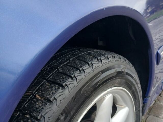 Синий Мерседес Е-Класс, объемом двигателя 2 л и пробегом 300 тыс. км за 3800 $, фото 23 на Automoto.ua