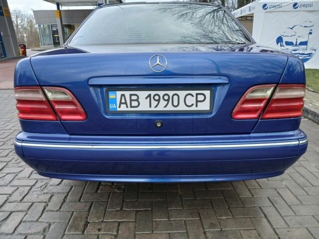 Синий Мерседес Е-Класс, объемом двигателя 2 л и пробегом 300 тыс. км за 3800 $, фото 17 на Automoto.ua