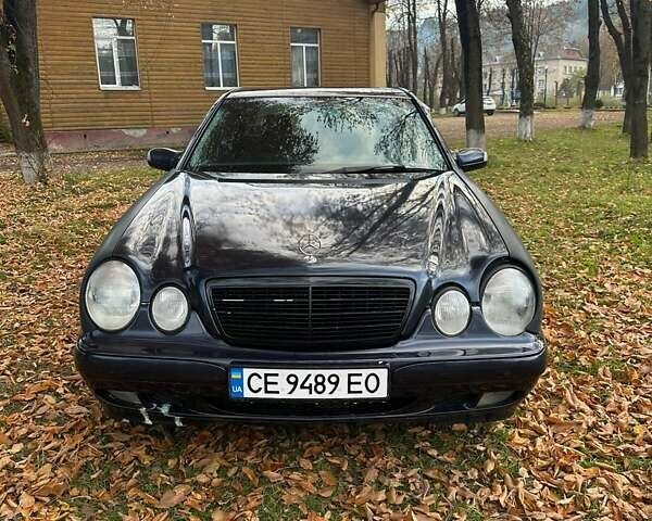 Мерседес Е-Класс 2001 в Путиле на Automoto.ua Синий Мерседес Е-Класс, объемом двигателя 3.2 л и пробегом 545 тыс. км за 3000 $, фото 7 на Automoto.ua
