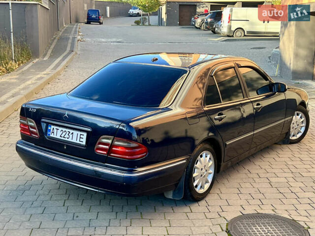 Мерседес Е-Класс 2001 в Ивано-Франковске на Automoto.ua Синий Мерседес Е-Класс, объемом двигателя 3.2 л и пробегом 350 тыс. км за 3800 $, фото 8 на Automoto.ua