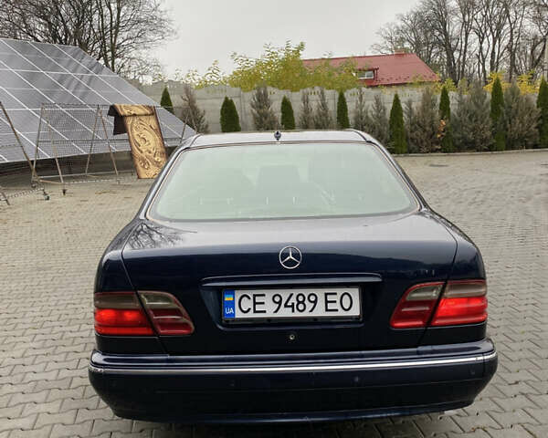 Синий Мерседес Е-Класс, объемом двигателя 3.22 л и пробегом 560 тыс. км за 3699 $, фото 6 на Automoto.ua