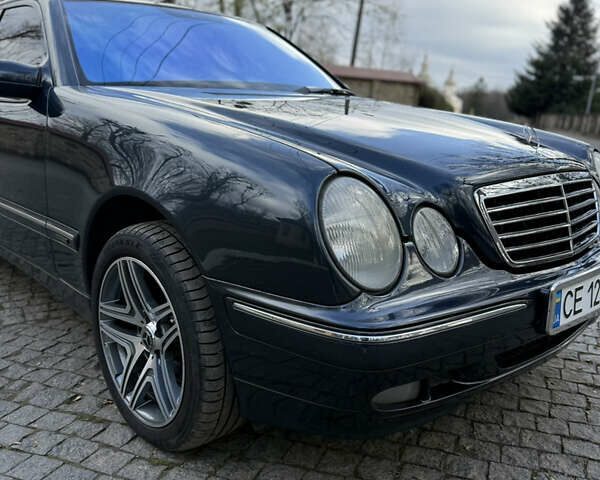 Синий Мерседес Е-Класс, объемом двигателя 2.7 л и пробегом 350 тыс. км за 6700 $, фото 2 на Automoto.ua