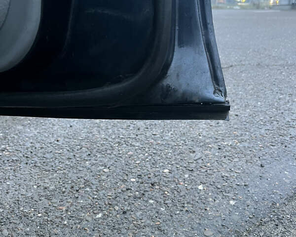 Синій Мерседес Е-Клас, об'ємом двигуна 3.22 л та пробігом 372 тис. км за 4300 $, фото 22 на Automoto.ua