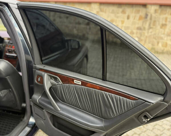 Синий Мерседес Е-Класс, объемом двигателя 2.7 л и пробегом 350 тыс. км за 6700 $, фото 15 на Automoto.ua