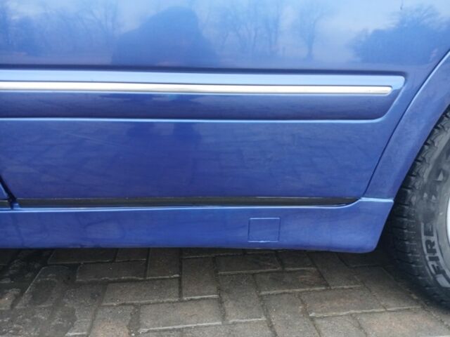 Синий Мерседес Е-Класс, объемом двигателя 2 л и пробегом 300 тыс. км за 3800 $, фото 12 на Automoto.ua