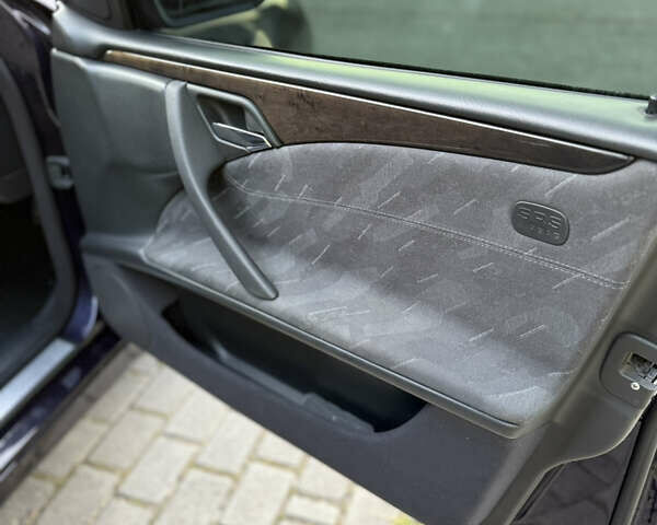 Синій Мерседес Е-Клас, об'ємом двигуна 2.7 л та пробігом 346 тис. км за 7700 $, фото 22 на Automoto.ua