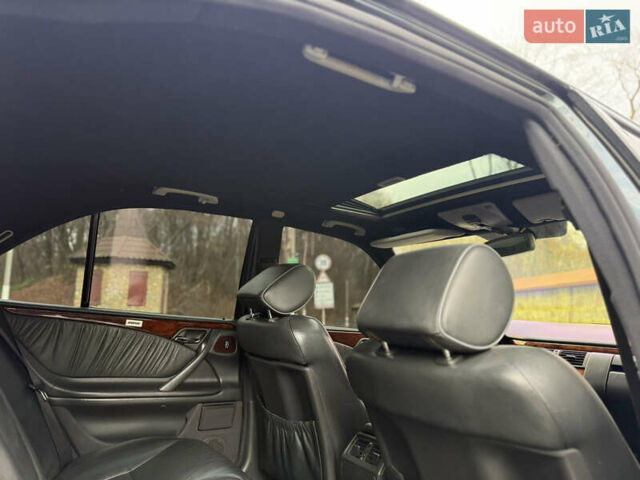 Синий Мерседес Е-Класс, объемом двигателя 2.7 л и пробегом 350 тыс. км за 6700 $, фото 17 на Automoto.ua
