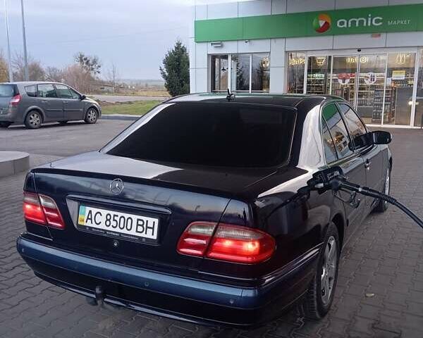 Синій Мерседес Е-Клас, об'ємом двигуна 2.69 л та пробігом 496 тис. км за 5500 $, фото 7 на Automoto.ua