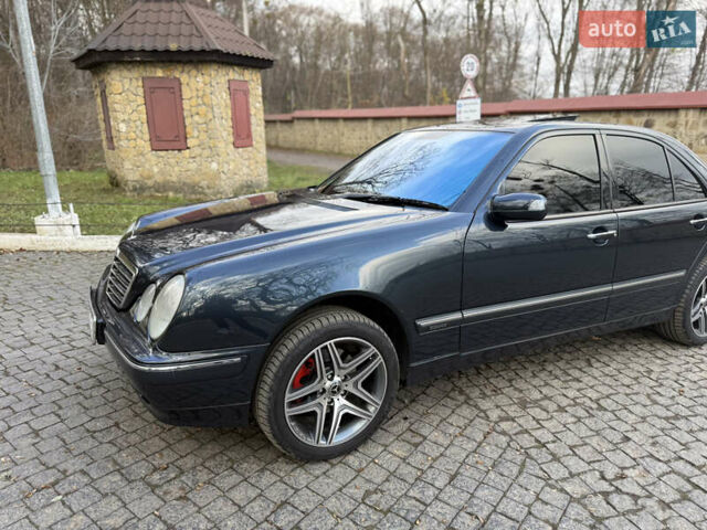 Синий Мерседес Е-Класс, объемом двигателя 2.7 л и пробегом 350 тыс. км за 6700 $, фото 11 на Automoto.ua