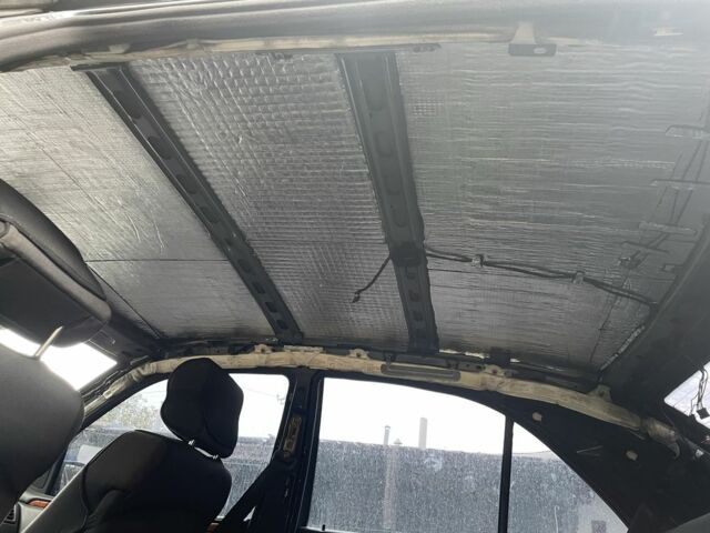 Синий Мерседес Е-Класс, объемом двигателя 2.1 л и пробегом 615 тыс. км за 4000 $, фото 15 на Automoto.ua