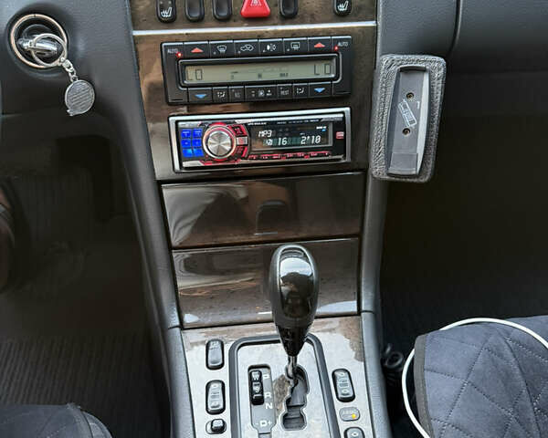 Синій Мерседес Е-Клас, об'ємом двигуна 2.7 л та пробігом 346 тис. км за 7700 $, фото 23 на Automoto.ua