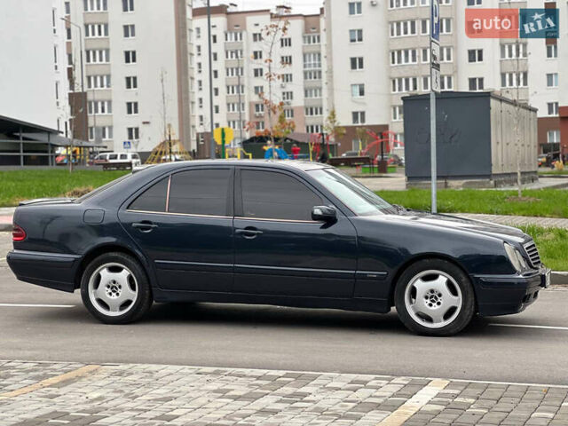Синій Мерседес Е-Клас, об'ємом двигуна 2.2 л та пробігом 250 тис. км за 4000 $, фото 9 на Automoto.ua
