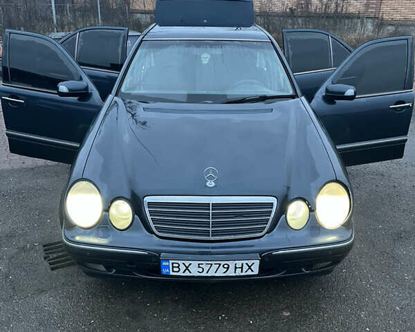 Синій Мерседес Е-Клас, об'ємом двигуна 3.22 л та пробігом 372 тис. км за 4300 $, фото 1 на Automoto.ua