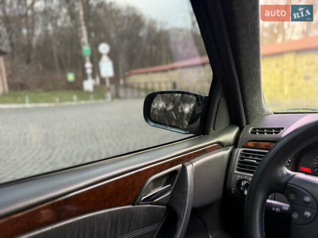 Синий Мерседес Е-Класс, объемом двигателя 2.7 л и пробегом 350 тыс. км за 6700 $, фото 27 на Automoto.ua