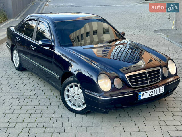 Мерседес Е-Класс 2001 в Ивано-Франковске на Automoto.ua Синий Мерседес Е-Класс, объемом двигателя 3.2 л и пробегом 350 тыс. км за 3800 $, фото 5 на Automoto.ua